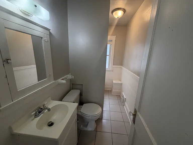 10324 Bernard Ave — Photo 12