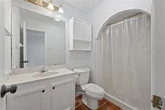 9214 Vagas Dr — Photo 23