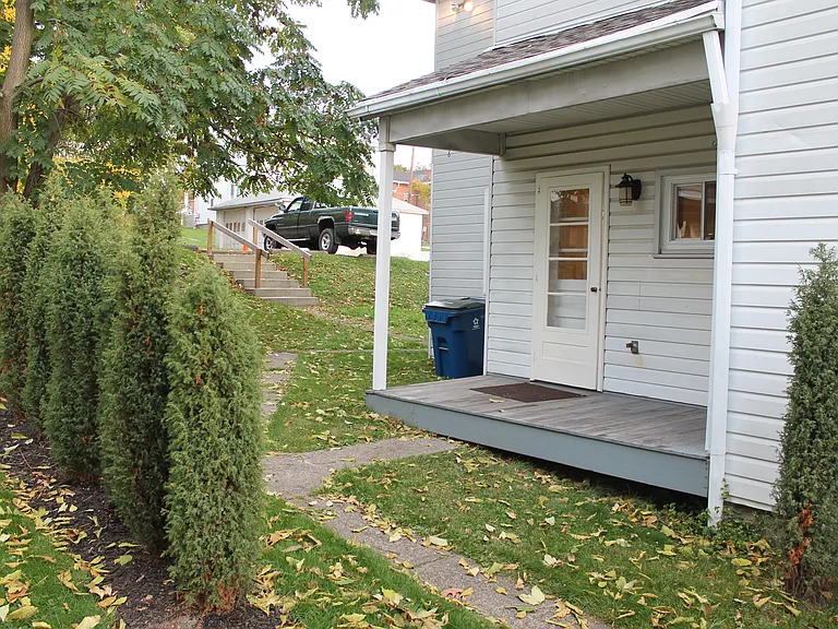 116 College Ave — Photo 13