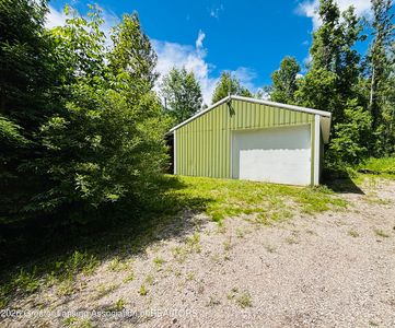 2760 Resort Rd, Alanson, MI, 49706