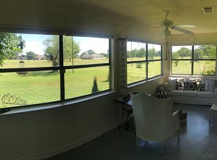 242 Half Moon Way, Runaway Bay, TX 76426