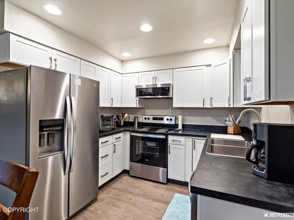 9221 Blackberry St #A02, Anchorage, AK 99502