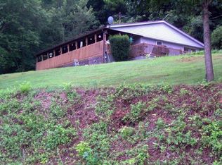 1039 Big Bottom Rd, Gainesboro, TN 38562