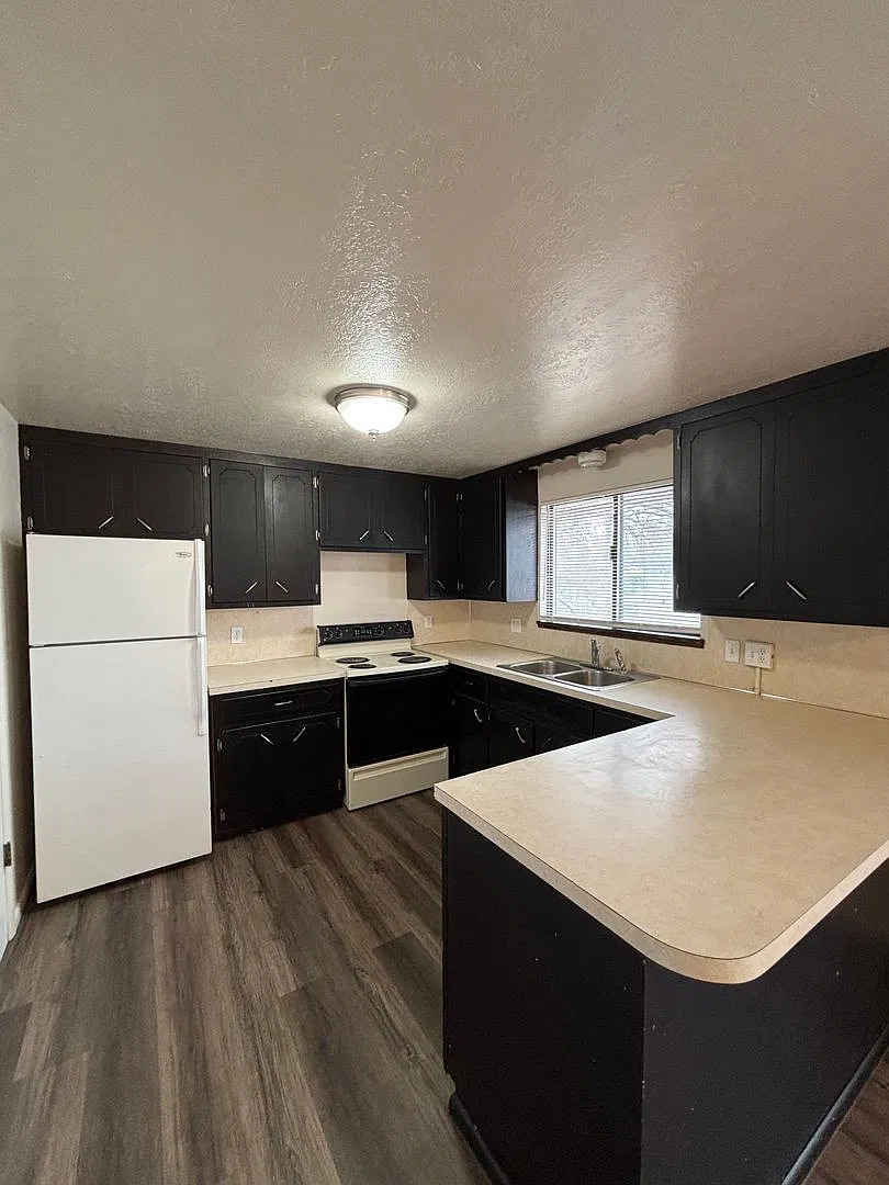 3984 Ethel — Photo 2