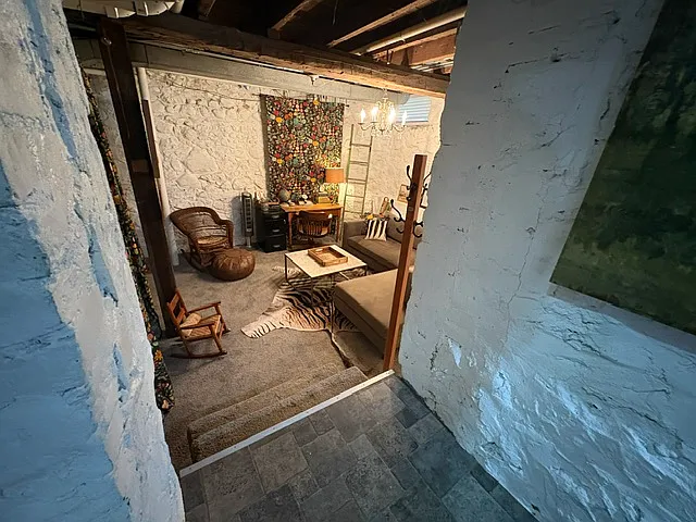 basement/ additional sitting area