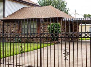 8141 Glenbrook Dr, Houston, TX 77017