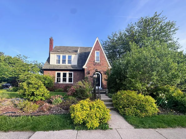726 N Temple Blvd, Temple, PA 19560