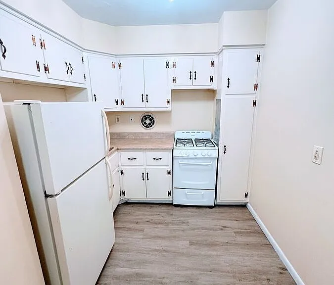 2706 Cranston Rd #1F — Photo 27