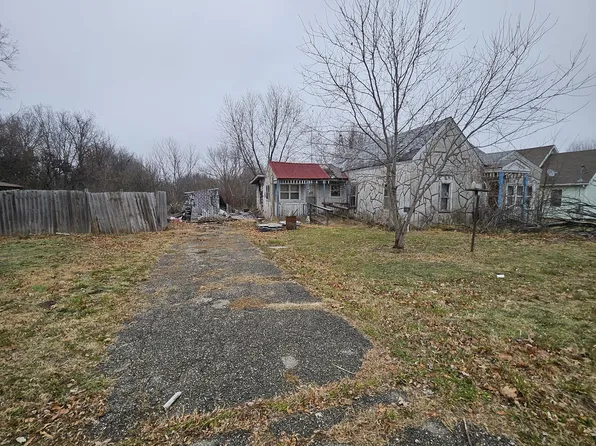 504 Sycamore Street, Monett, MO 65708