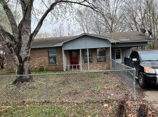 1110 Harris Dr, Alma, AR 72921