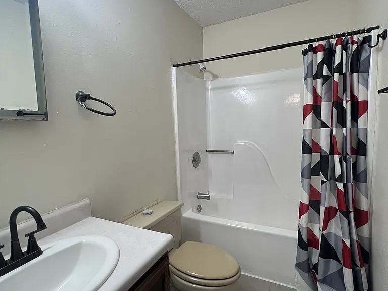 808-810 Clinkscales Rd — Photo 6