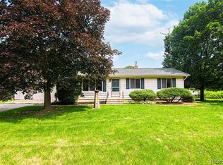 13532 Tuscola Rd, Clio, MI 48420