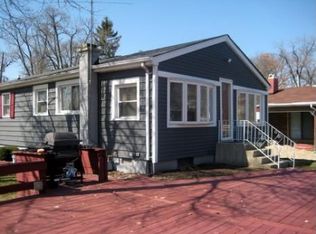 42445 N Witt Rd, Antioch, IL 60002