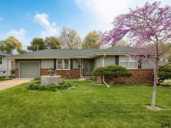 2535 S 124th St, Omaha, NE 68144