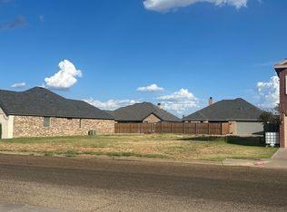 705 N 7th St, Wolfforth, TX 79382