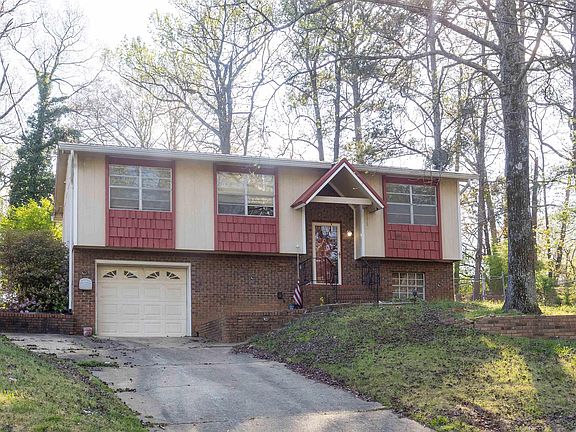 2nd image of 2537 Carmel Rd