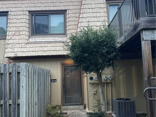 1561 Malibu Pl, Newport News, VA 23608