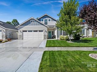 2502 E Stella Dr, Eagle, ID 83616