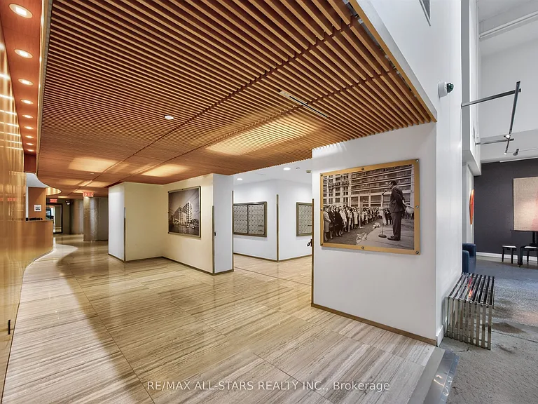 155 Dalhousie St #827 — Photo 34