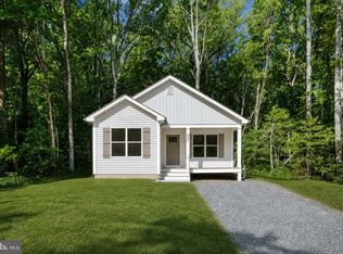 803 Albrough Blvd, Colonial Beach, VA 22443