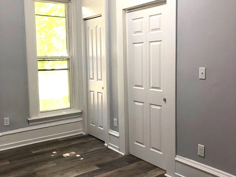 214 Green St #1 — Photo 30