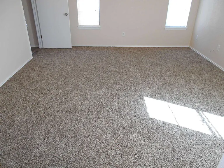 5739 Emory St — Photo 8