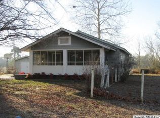 17 Faulkner St, Albertville, AL 35950