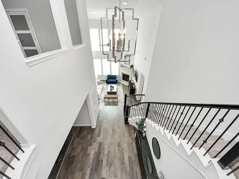 8922 Golden Mist Dr — Photo 16