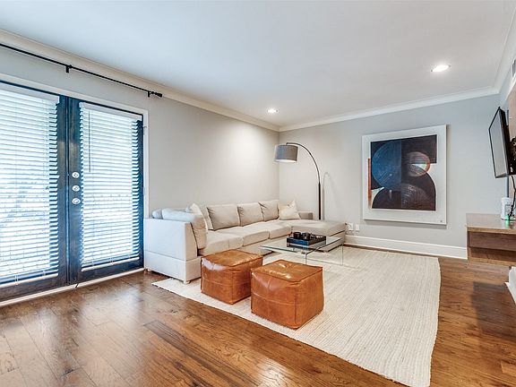 3rd image of 10203 Regal Oaks Dr #202