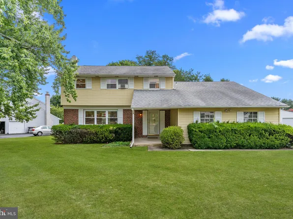 224 Mimosa Ln, Hatboro, PA 19040