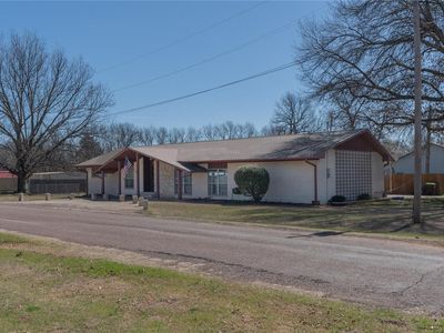 1101 E Chickasaw St, Wynnewood, OK, 73098