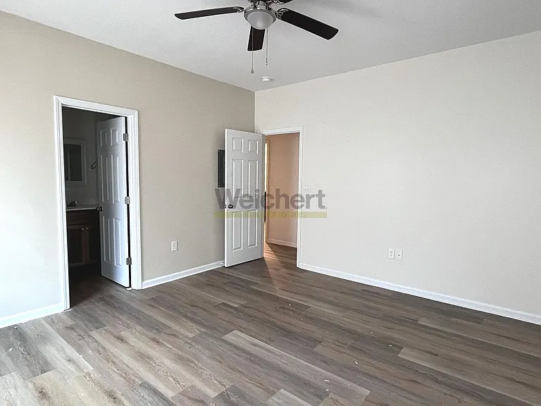 719 N 5th St — Photo 4