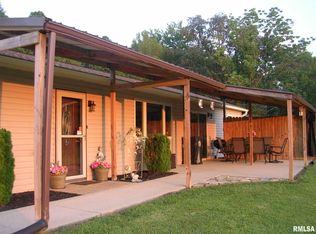 357 Lusk Rd, Golconda, IL 62938