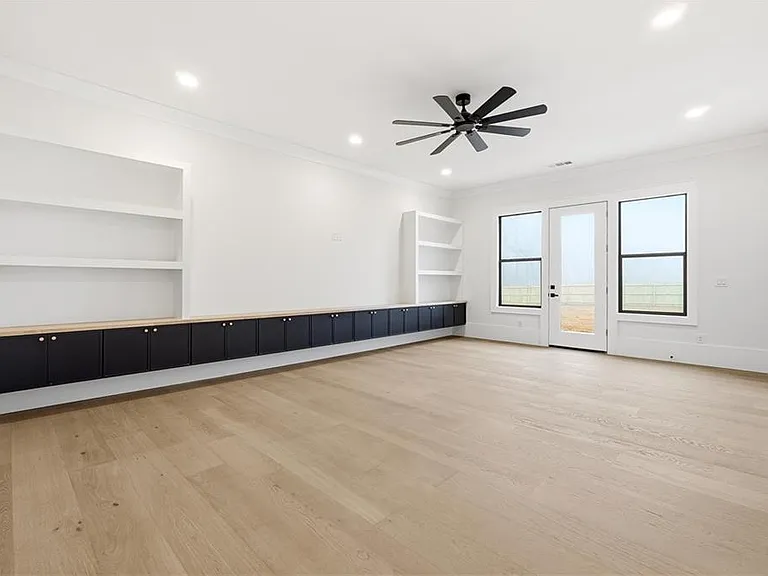 2718 Kilgore Rd — Photo 31