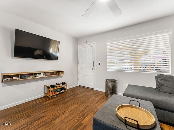 3rd image of 2100 Swanson Ave #103