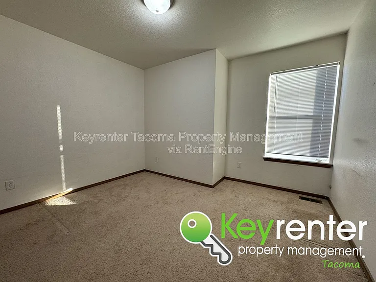 9223 76th Street Ct SW — Photo 17
