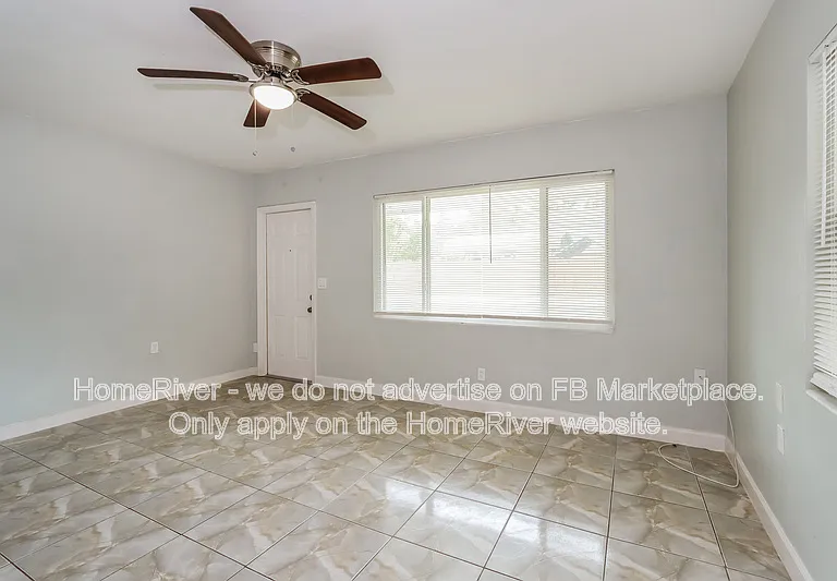 5809 Michigan Ave — Photo 4