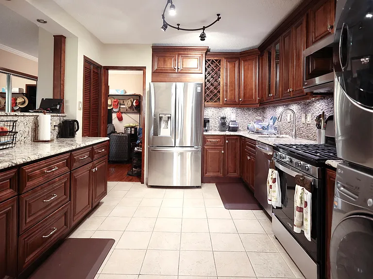 3705 S George Mason Dr #414S — Photo 9