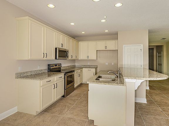 4th image of 2513 Hayden Valley St