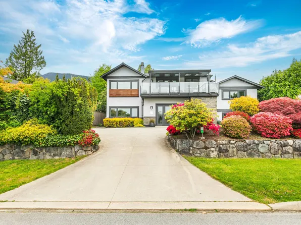 4106 Canterbury Cres, North Vancouver, BC V7R 3N5