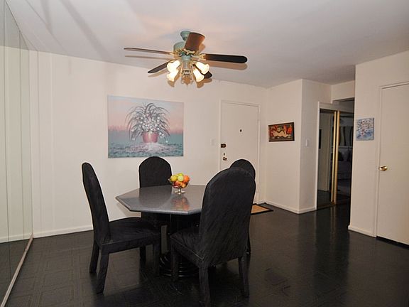 4th image of 20915 18th Ave APT 6B