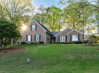 2380 Emerald Dr, Loganville, GA 30052