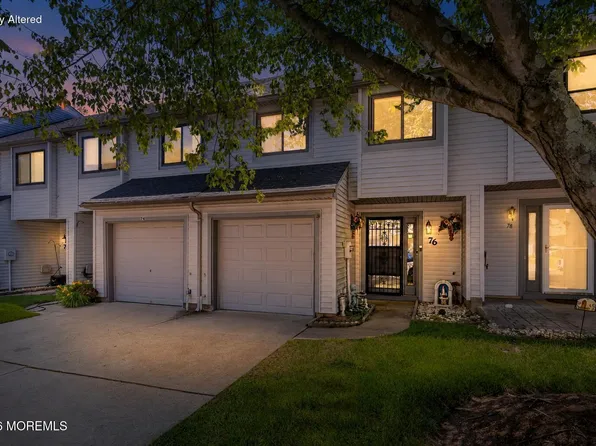 76 Lexington Circle, Matawan, NJ 07747