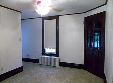 5th image of 817 Sidney St