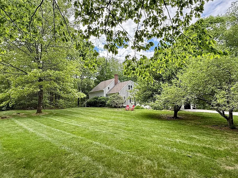 11 Hobbs Rd — Photo 7