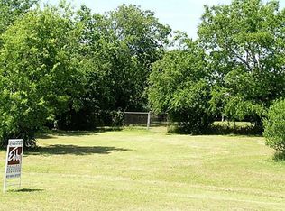 1513 Hardy Rd, Grand Prairie, TX 75051