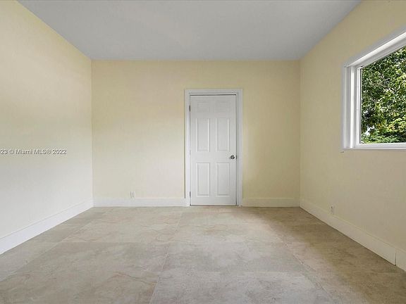 4th image of 1001 NW 116th St #0