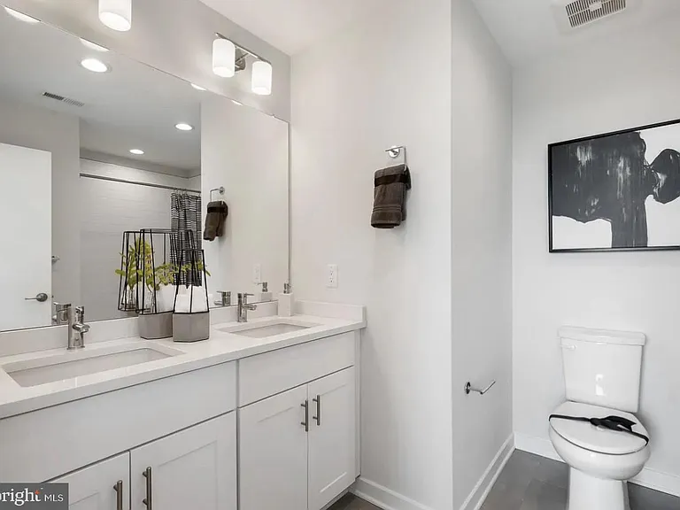 3103 Beachview Ln — Photo 48