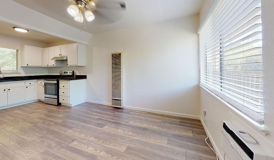 1st image of 5968 Park Ave #8