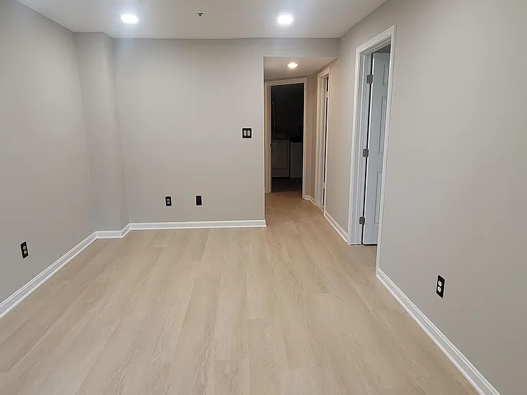 8413 Meadow Green Way — Photo 6